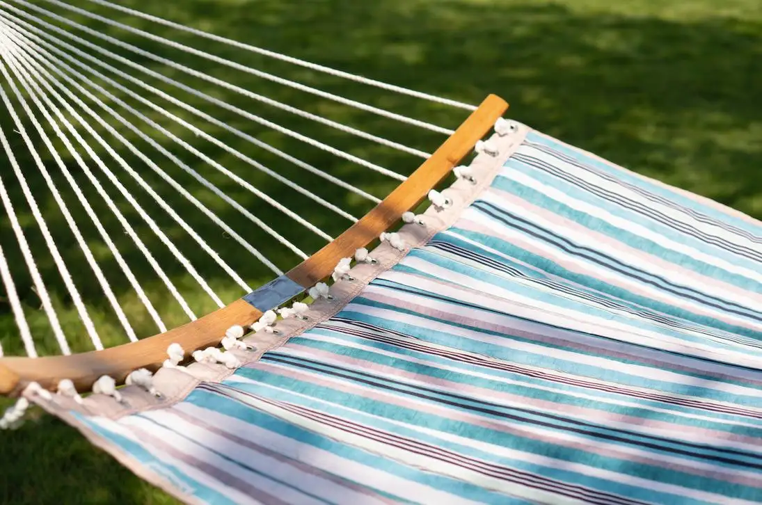 Brazilian Style striped hamock hammock bed with bar