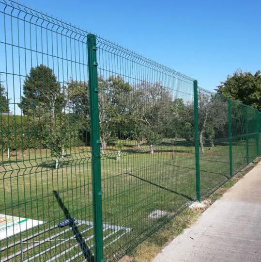 Factory Directly Supply V Fold Wire Mesh Fence Tennis Court Fence