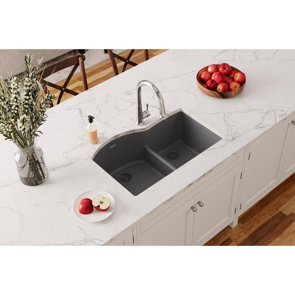 Elkay Quartz Classic Dusk Gray Quartz 33 in. 6040 Double Bowl Undermount Kitchen Sink with Aqua Divide ELGHU3322RGY0