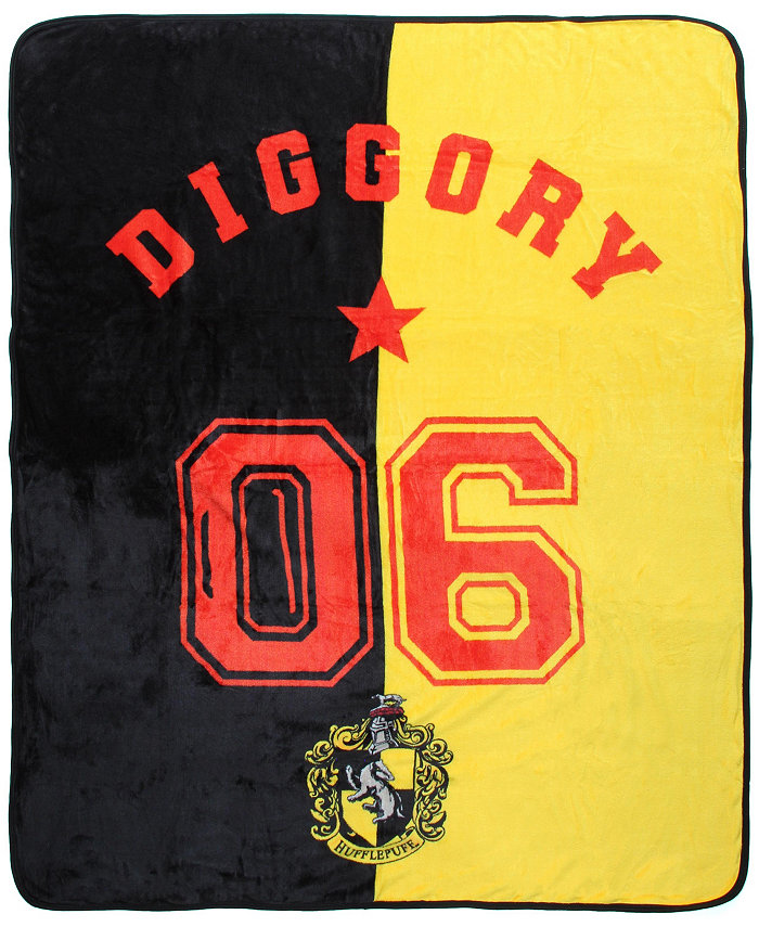 Harry Potter Cedric Diggory Hufflepuff Silk Touch Throw Blanket 50 x 60 (127cm x 152cm)