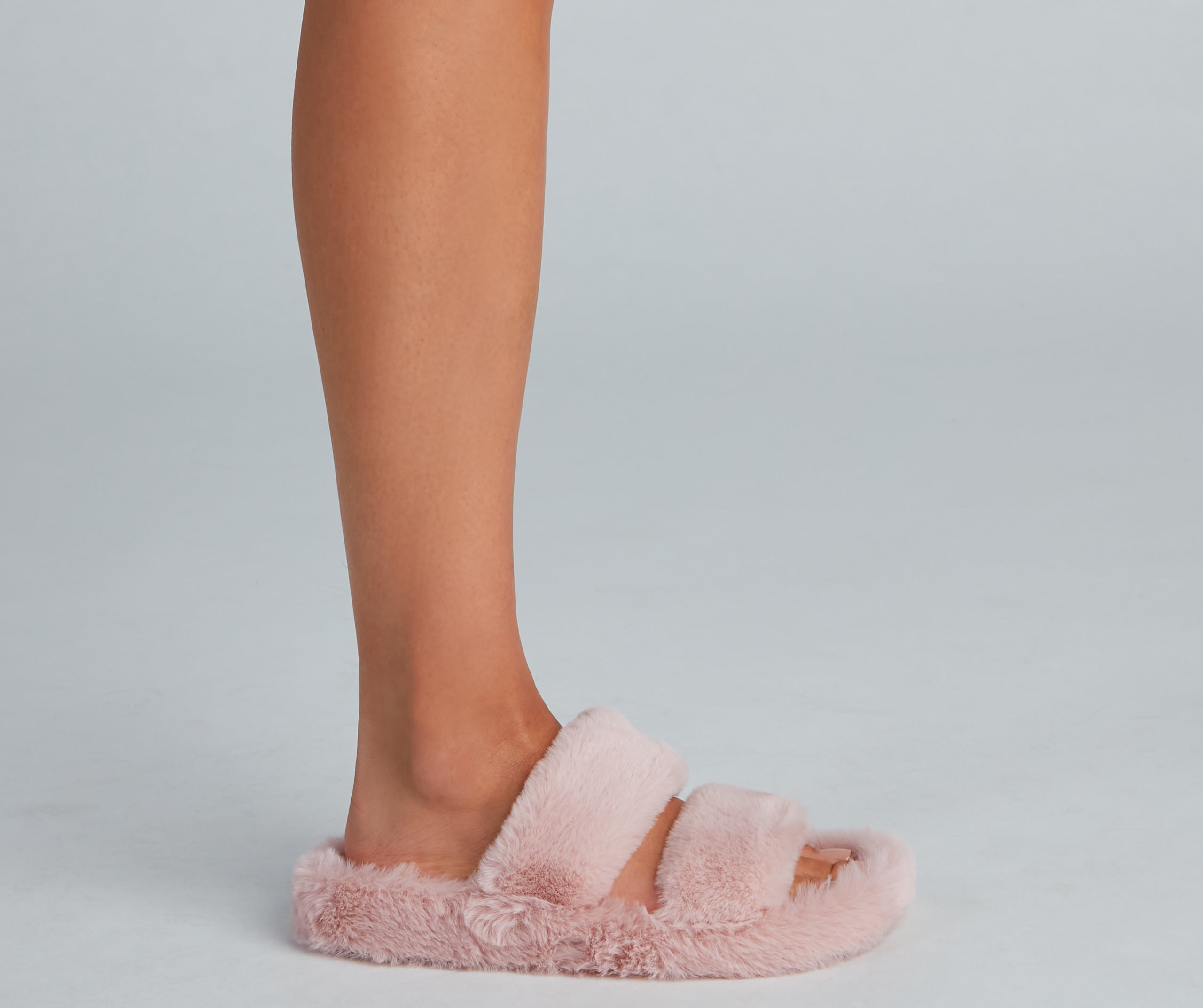 Cozy Does It Faux Fur Slippers