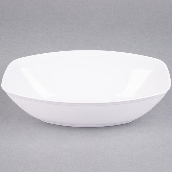 Nicole Fantini's White 80 Oz Oval Shaped Disposable Plastic Serving Luau Bowls to serve Salad， Snack and Food in Elegant Parties ， Hotel and Resturant. 2Ct