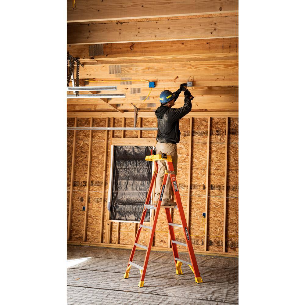 Werner 4 ft. Fiberglass Podium+ Platform Step Ladder (10 ft. Reach Height) with 300 lbs. Load Capacity Type IA Duty Rating PDLIA04