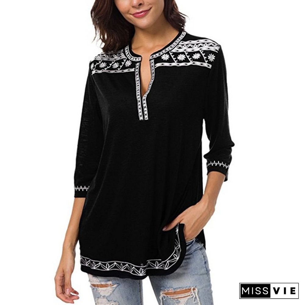 Women's V-neck Printed T-shirt Spring and Autumn Casual Nine-Sleeve Pullover Ladies Elegant Top