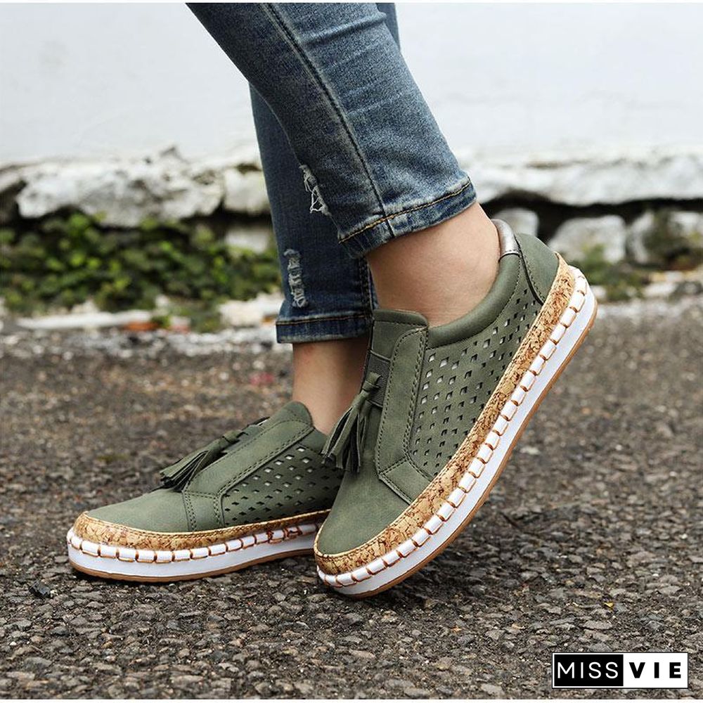 Women Slip On Hollow Out Flats Ladies Breathable Loafers Casual Platform Vulcanized Sewing Sneakers Shoes