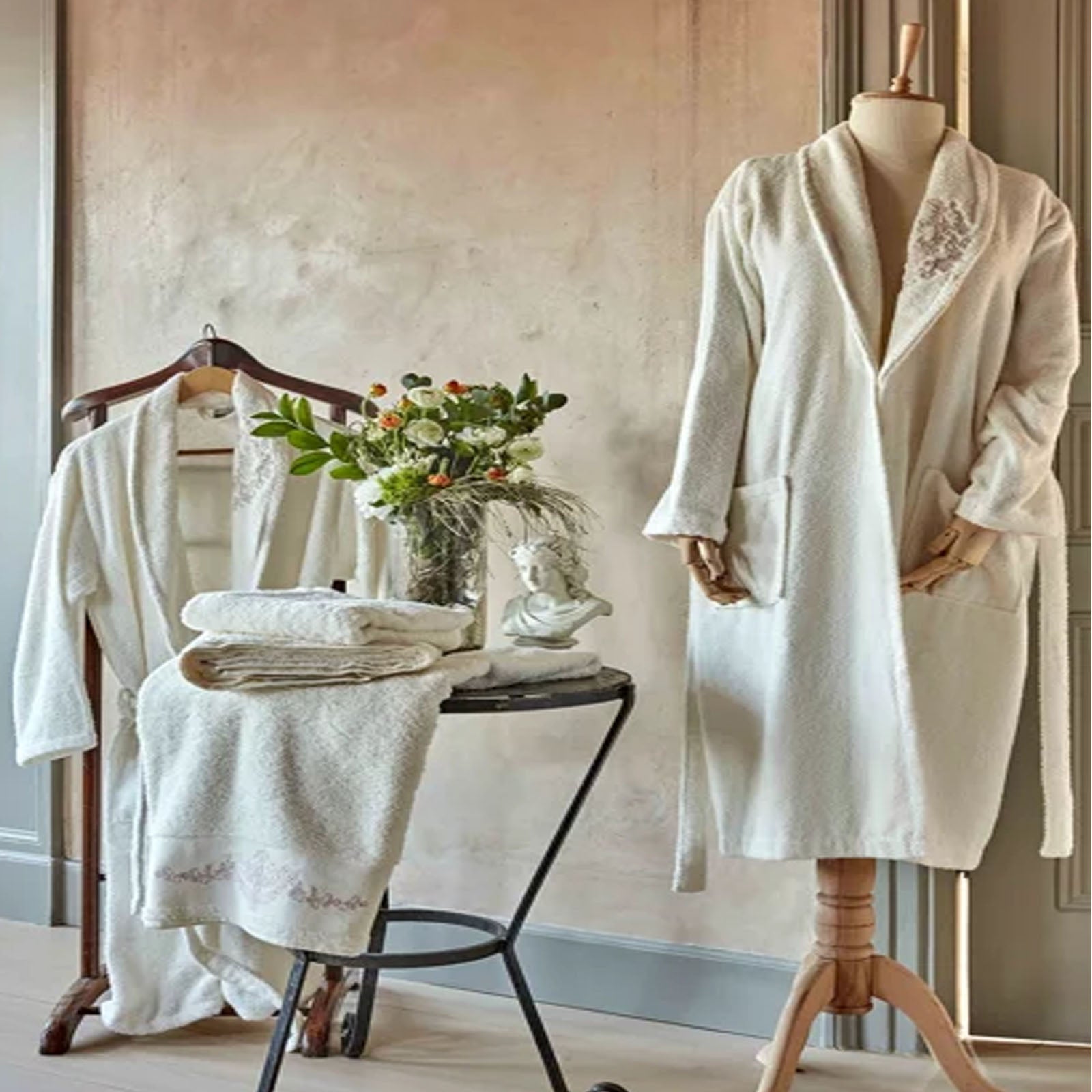 Desire Embroidered Offwhite Beige Bathrobe Set 3 Pieces 200.15.01.0223