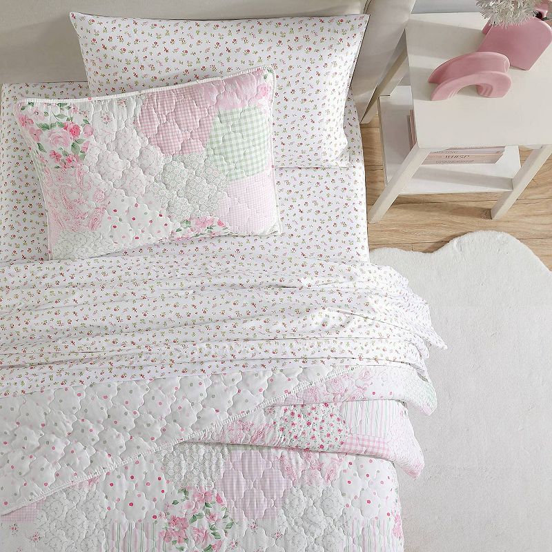 Laura Ashley Ellyn Pink Quilt Set