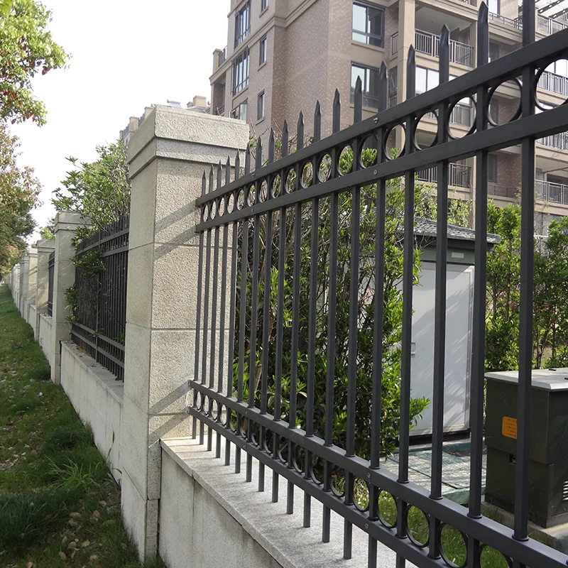 High Quality Hot Selling Decorative Safety Net Fence Forged Iron Fence Metal Galvanized Steel Garden Fence