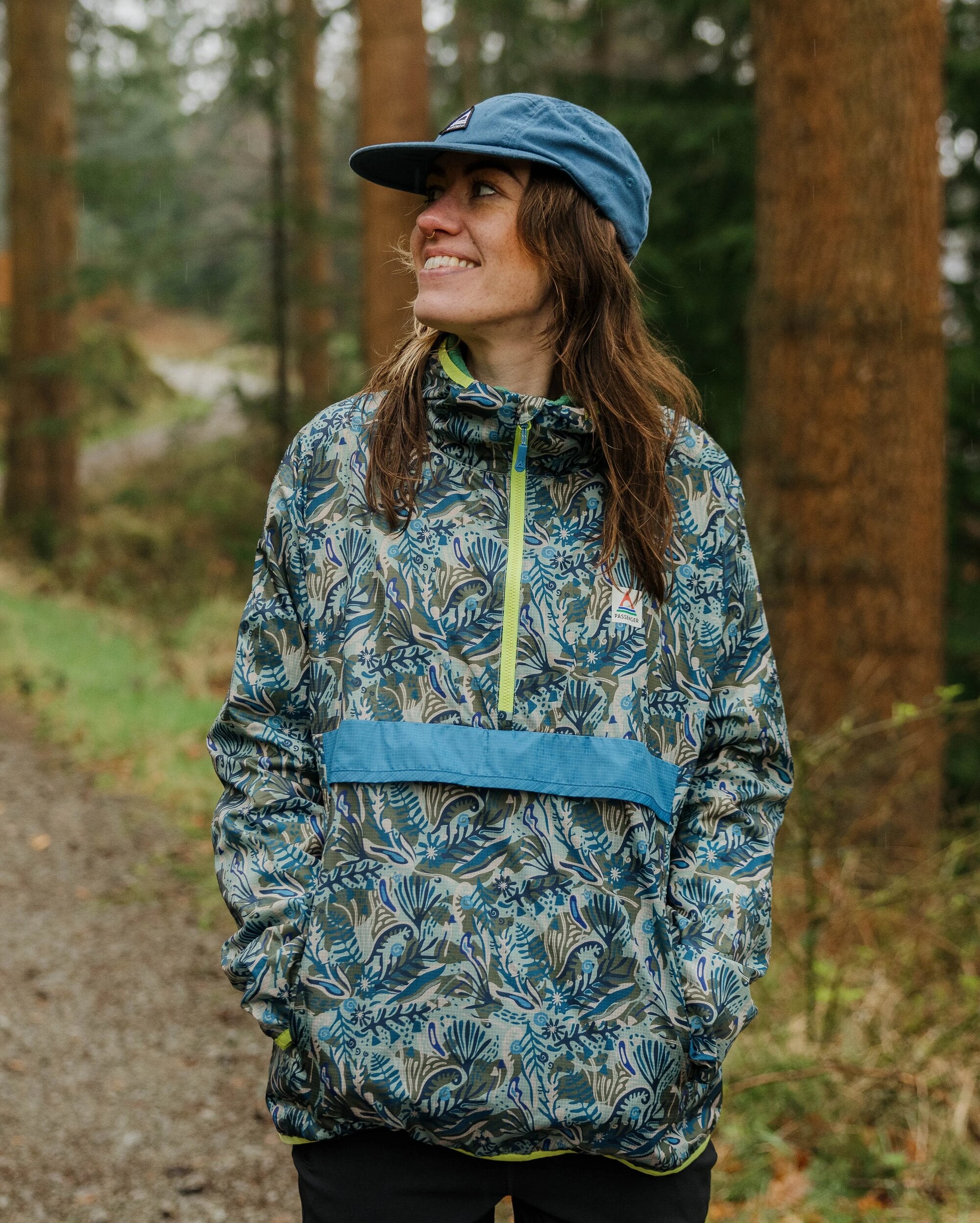 Viento Recycled Windshell Smock - Abstract Seaweed Pistachio