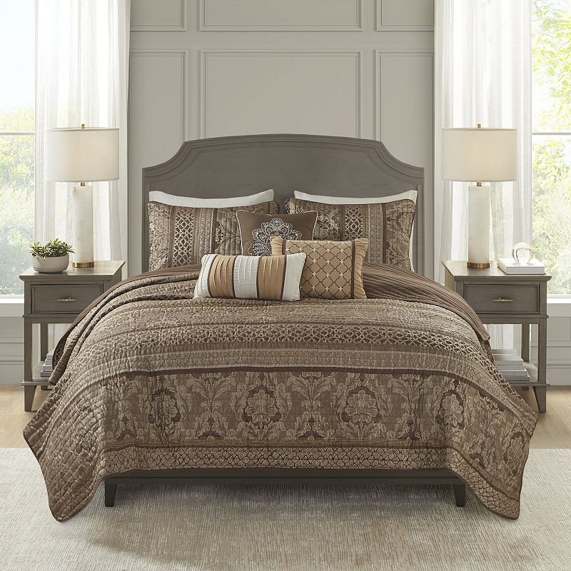 Madison Park Venetian 6-Piece Jacquard Quilt Set with Shams and Throw Pillows