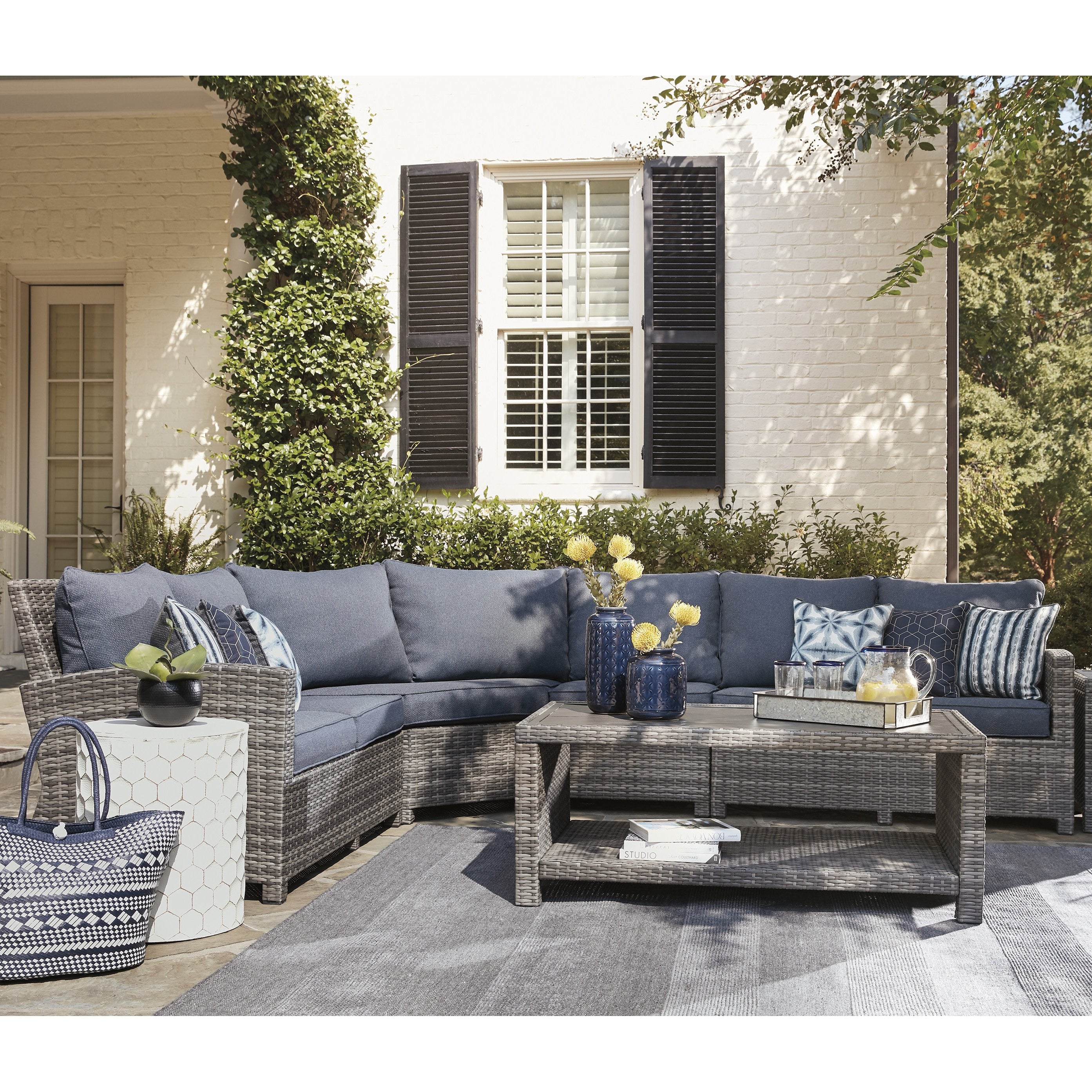 Nantucket Outdoor 50 Coffee Table