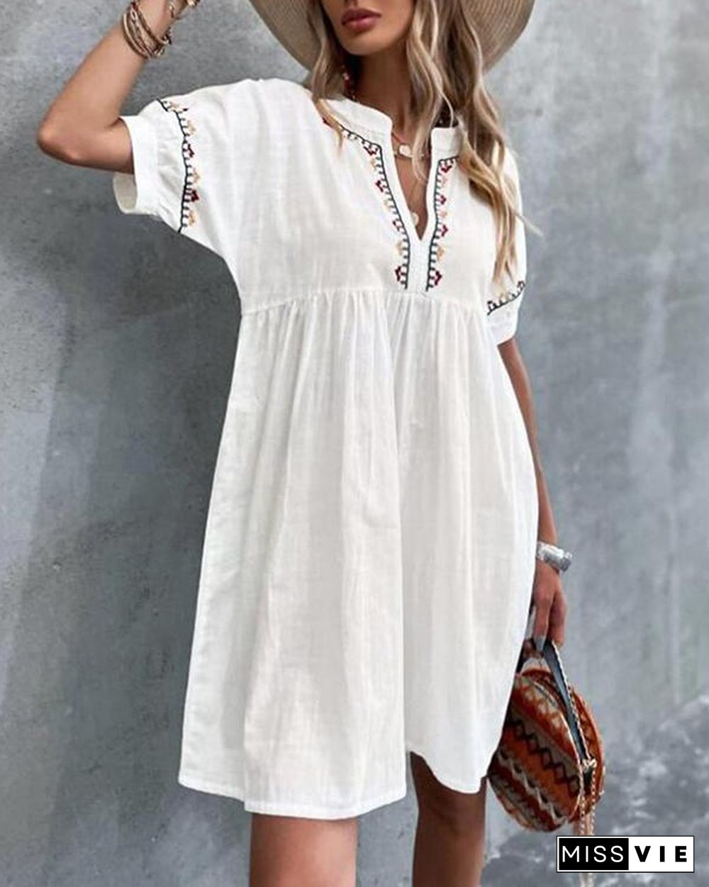 Floral Embroidery Loose Short Sleeve Dress