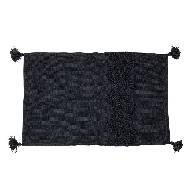 Foreside Home amp Garden 2 x27 x3 x27 Hand Woven Chevron Indoor Outdoor Rug Black