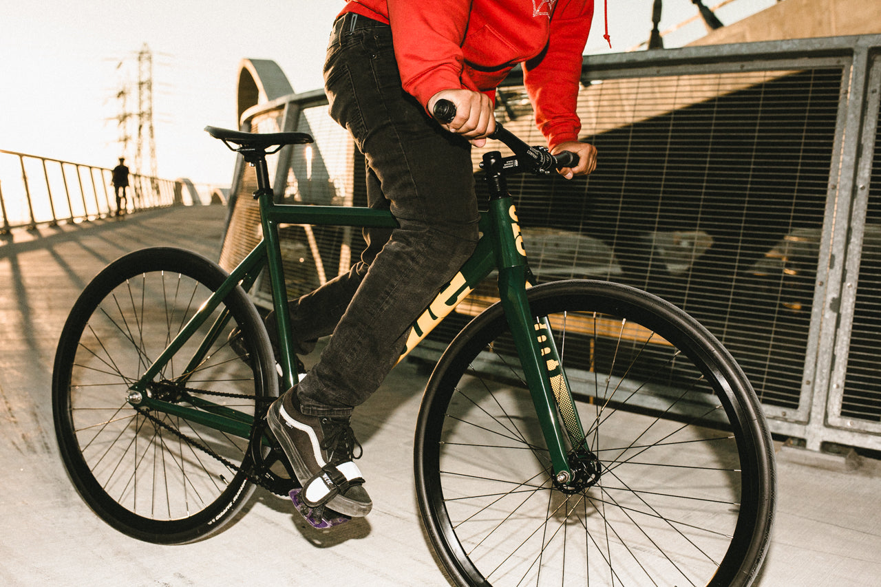 6061 Black Label v3 - Green / Gold