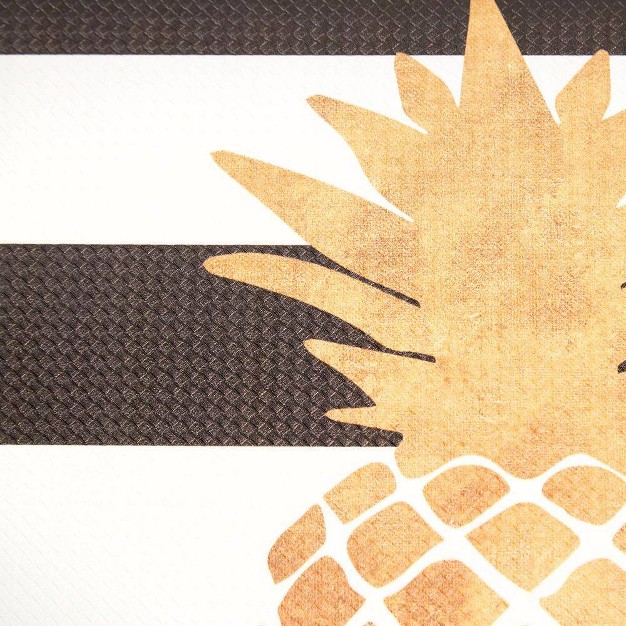 X 39 quot New York Gold Pineapple Kitchen Mat