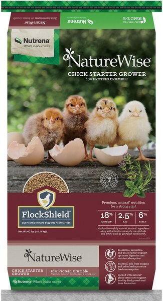 Nutrena NatureWise Chick Starter Grower 18% Protein Crumble Chicken Feed， 40-lb bag