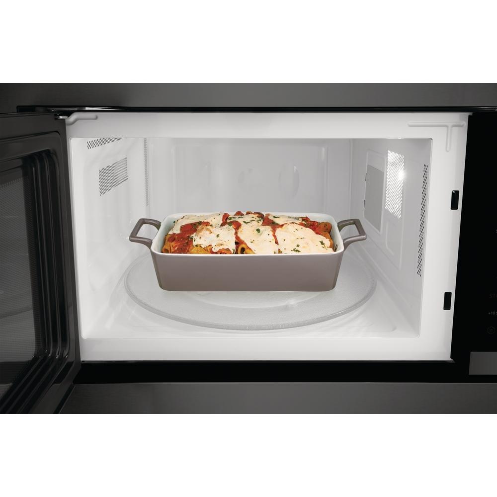 Frigidaire Gallery 24-inch, 2.2 cu.ft. Built-in Microwave Oven with Sensor Cooking GMBS3068AD