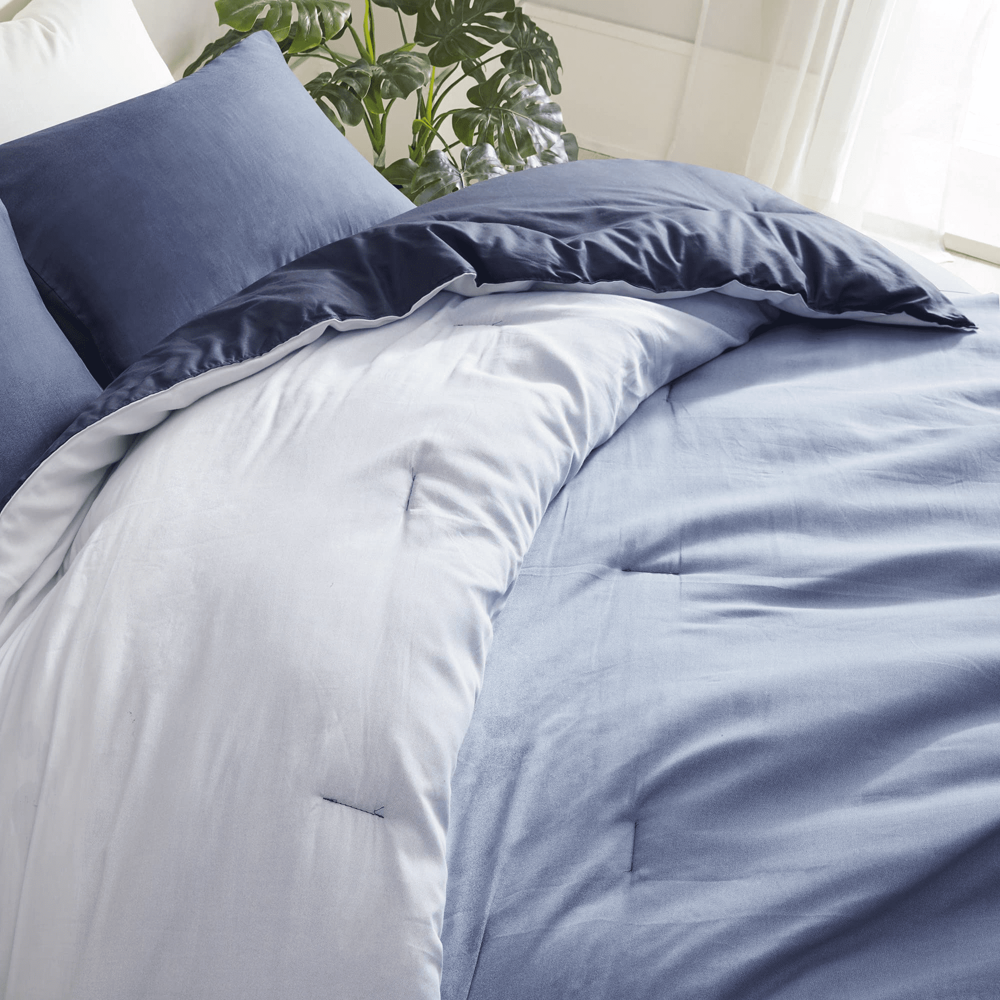 Madison Park Mist Sateen Cotton 3-Piece Indigo Blue Comforter Set， Full/Queen