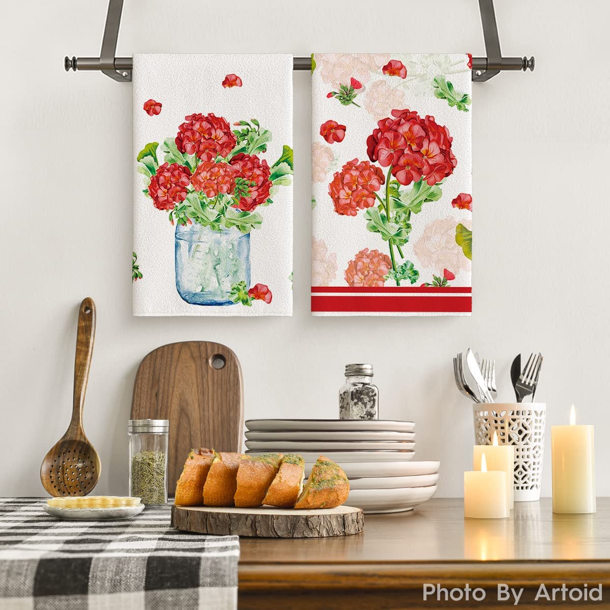 Geranium Vase Spring Kitchen Towels Dish Towels  18x26 Inch Summer Red Flowers Holiday Decoration Hand Towels Set of 2