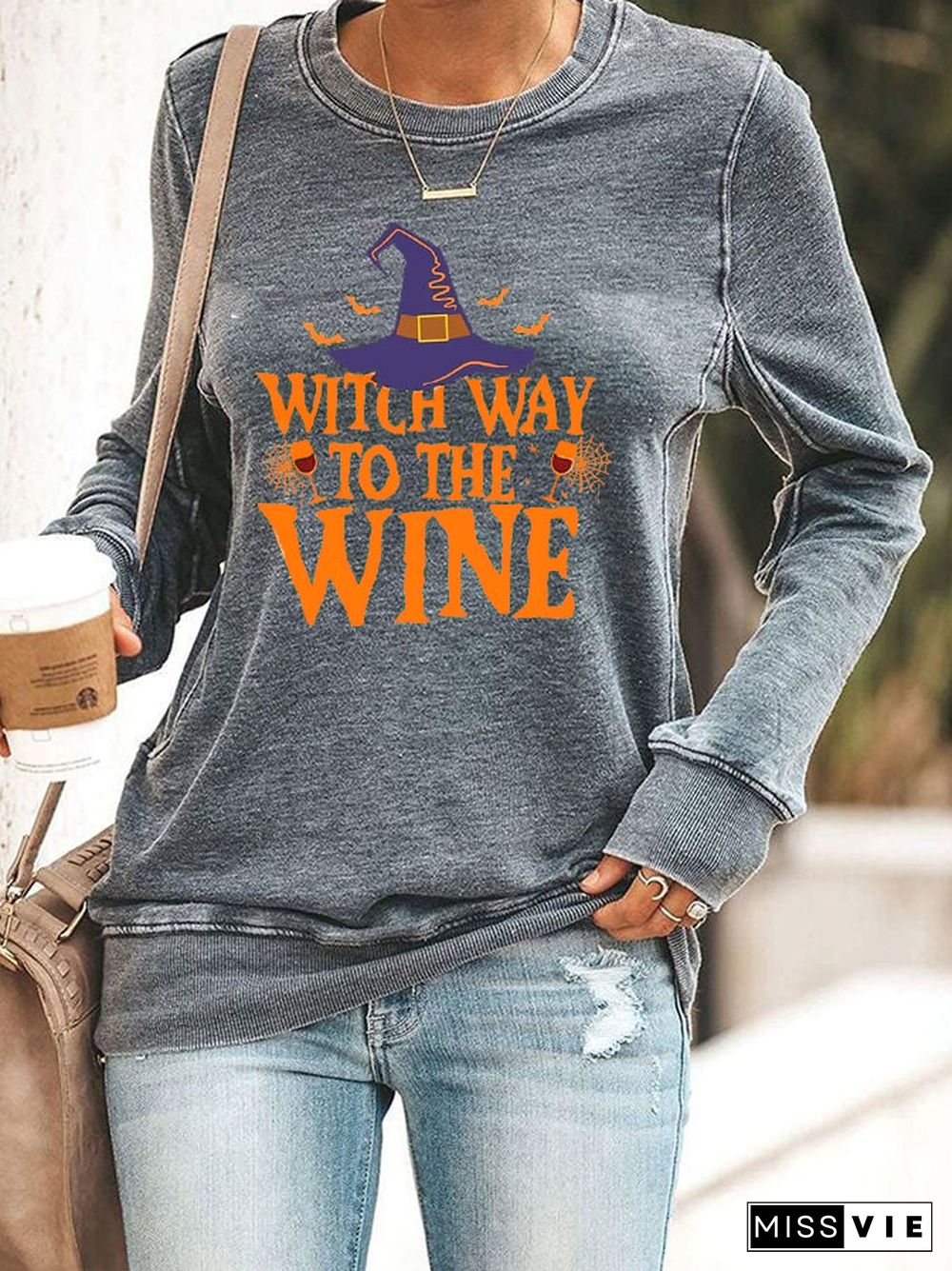 Women's Halloween Funny Witch Way To The Wine Printed Sweatshirt