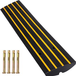 VEVOR 48.4 in. x 16.1 in. x 2.6 in. Speed Bump 1-Channel Rubber Curb Ramps 1-Pack GXB1G48x16x2.5YC1V0