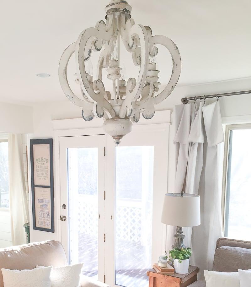 Antique White Style Chandelier