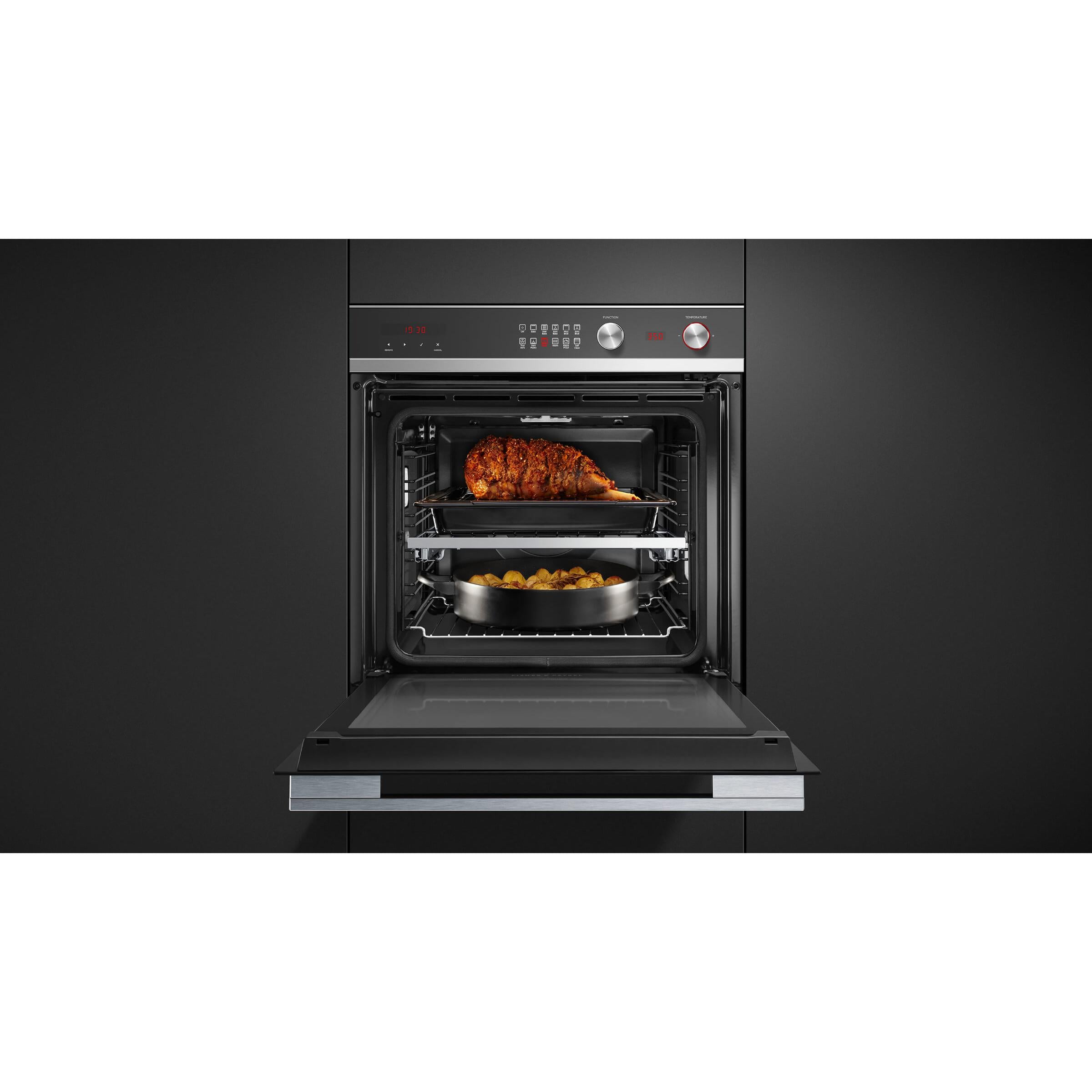 Fisher & Paykel 24-inch, 3.0 cu.ft. Built-in Single Wall Oven with 11 Functions OB24SCDEPX1