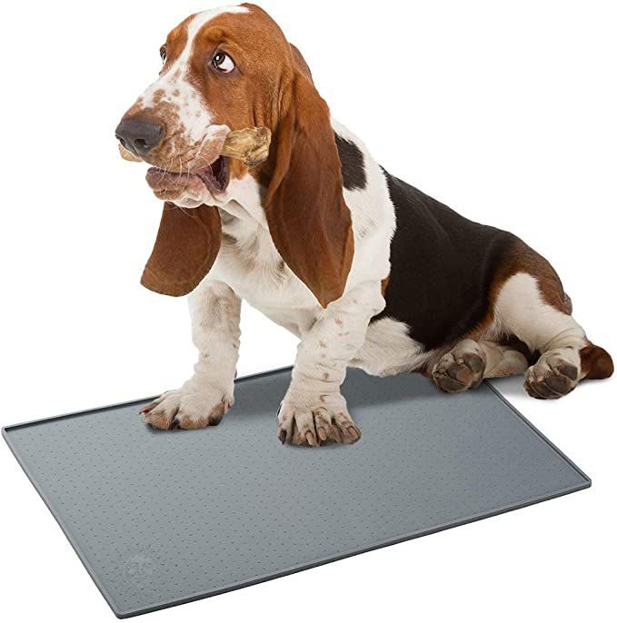 SunGrow Cat and Dog Food Mat for Treats and Water Bowls， Waterproof and Non-Slip Silicone Pet Feeding Pad