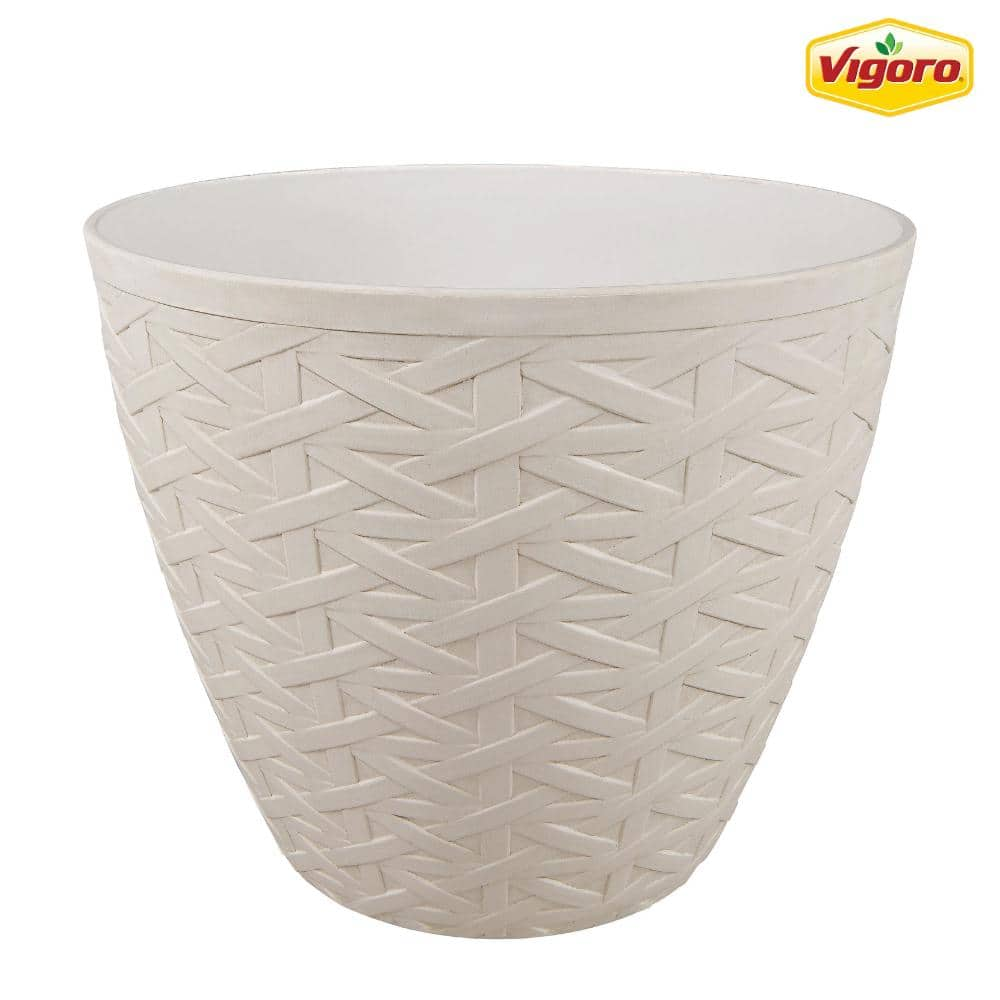 Vigoro 13 in. Kingfield Medium Beige Woven Texture Resin Planter (13 in. D x 10.8 in. H) with Drainage Hole HD1438B-030R