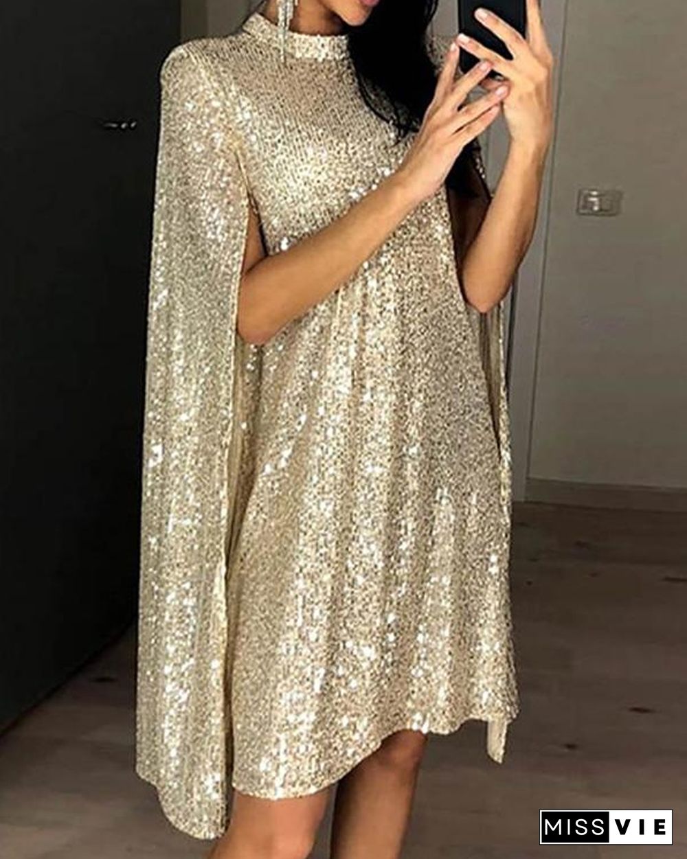 Sequins Long Sleeve Shift Knee Length Elegant Dresses