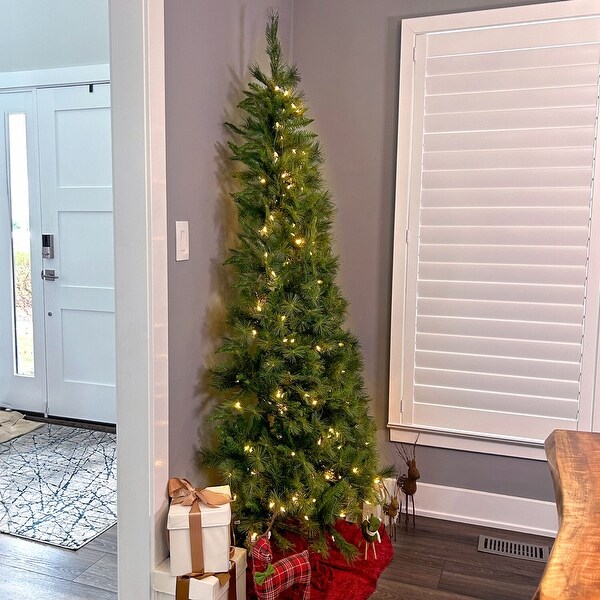 Fraser Hill Farm 6.5Ft. PreLit Half Wall Green Christmas Tree，Warm White LED Lights