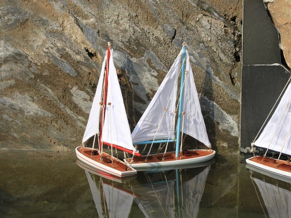 Handcrafted Model Ships It Floats Red Wooden It Fl...