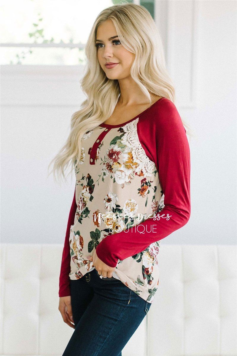 Pop of Lace Floral Top