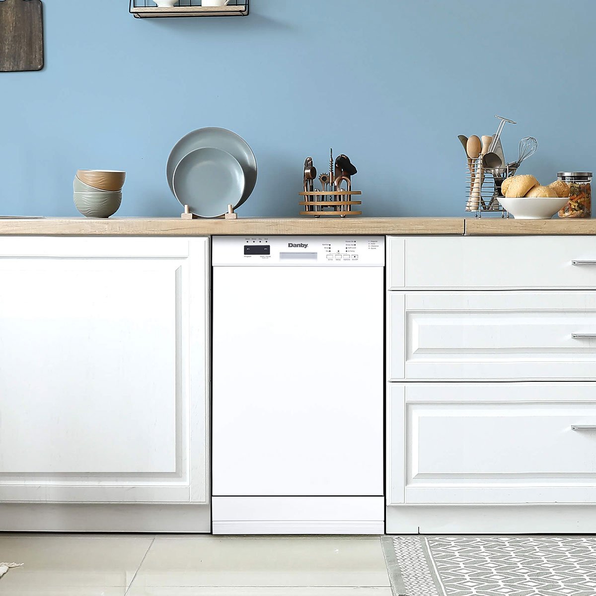 Danby 18-Inch Built-In Dishwasher in White