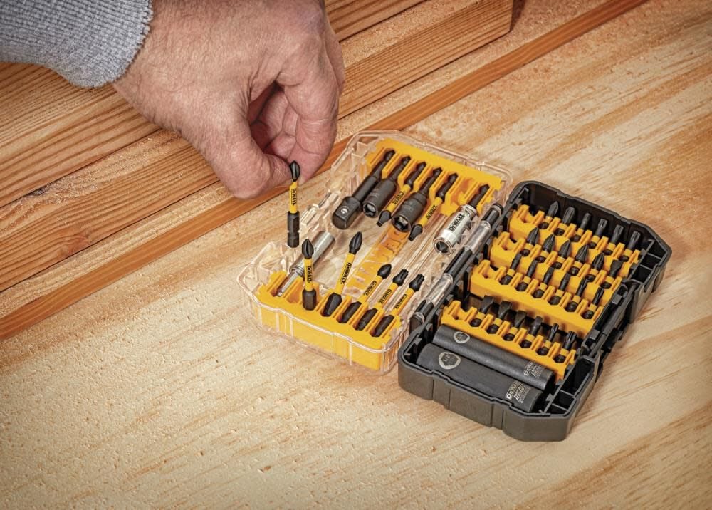 DEWALT FlexTorq Impact Ready 40pc Screwdriving Set DWA2NGFT40IR from DEWALT