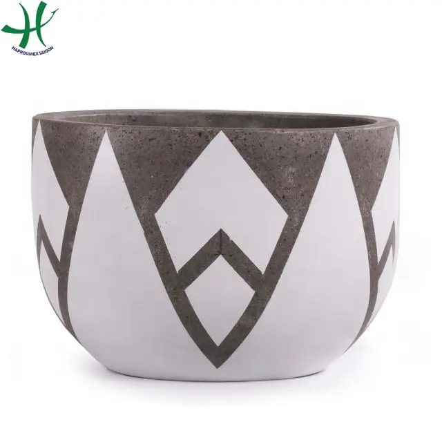 2021 Wholesale custom design plant cement flower pots in Vietnam  new designs and patterns