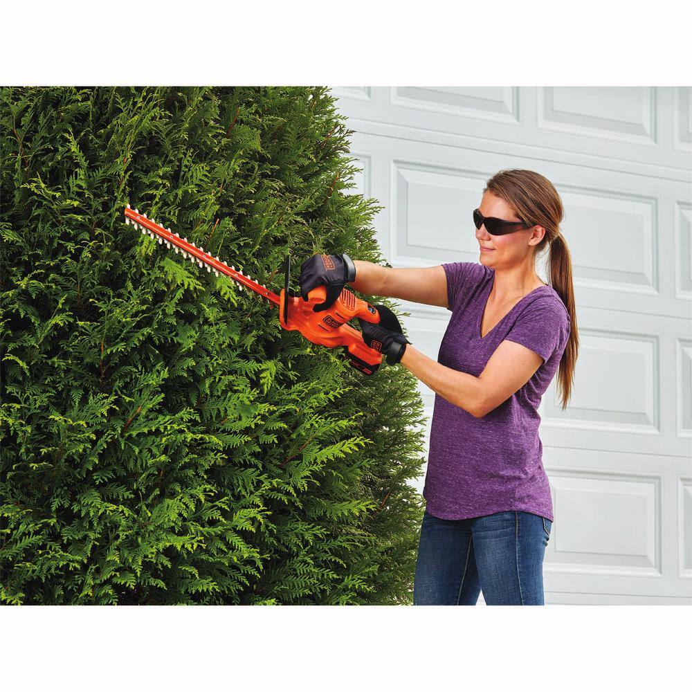 BLACK+DECKER 20V MAX Cordless Battery Powered Hedge Trimmer Kit with (1) 1.5Ah Battery  Charger LHT218C1