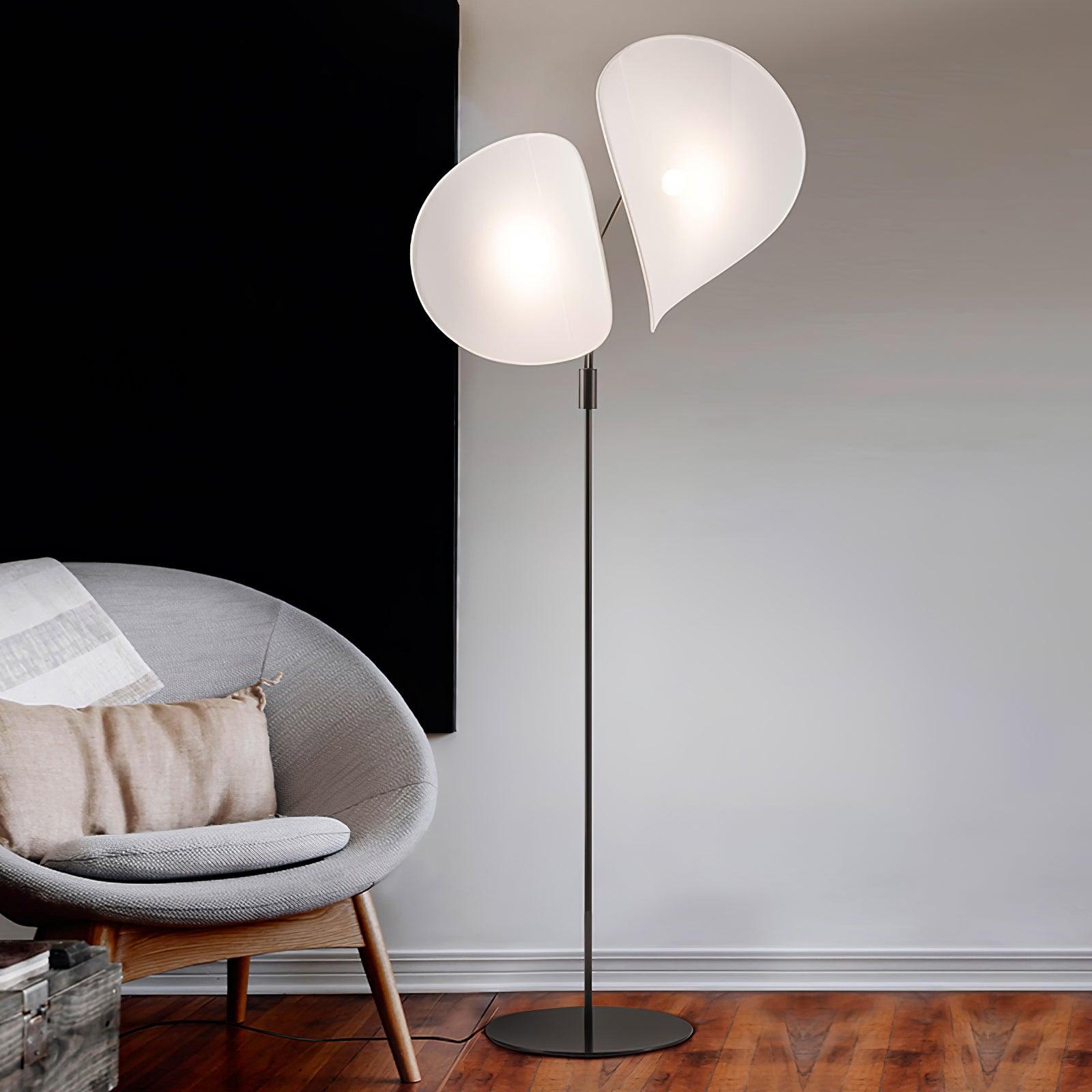 Manta Floor Lamp