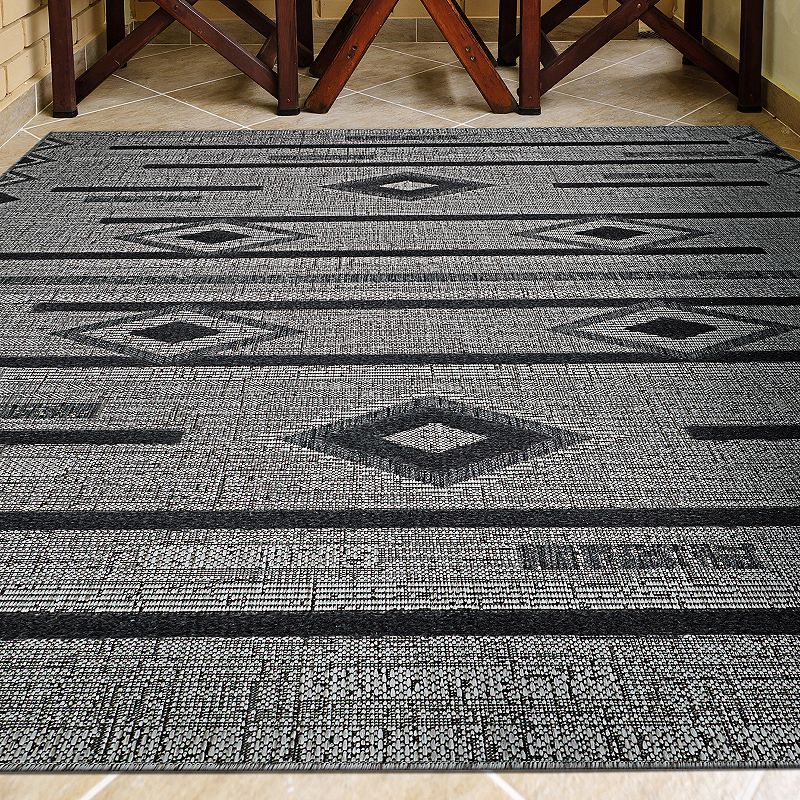 Couristan Veranda Baja Gray-Coal Indoor/Outdoor Area Rug