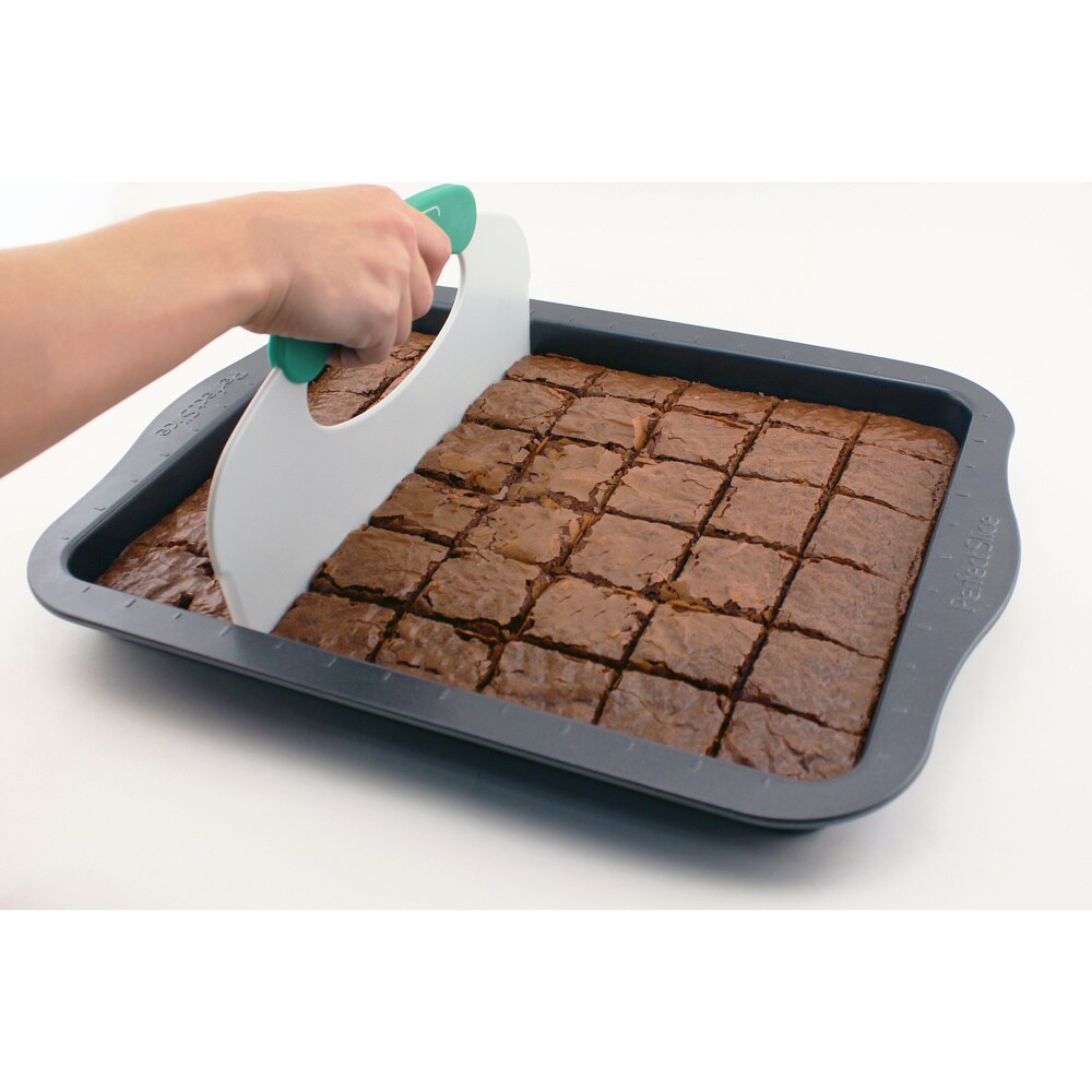 Perfect Slice Black Carbon Steel Cookie Sheet with Tool