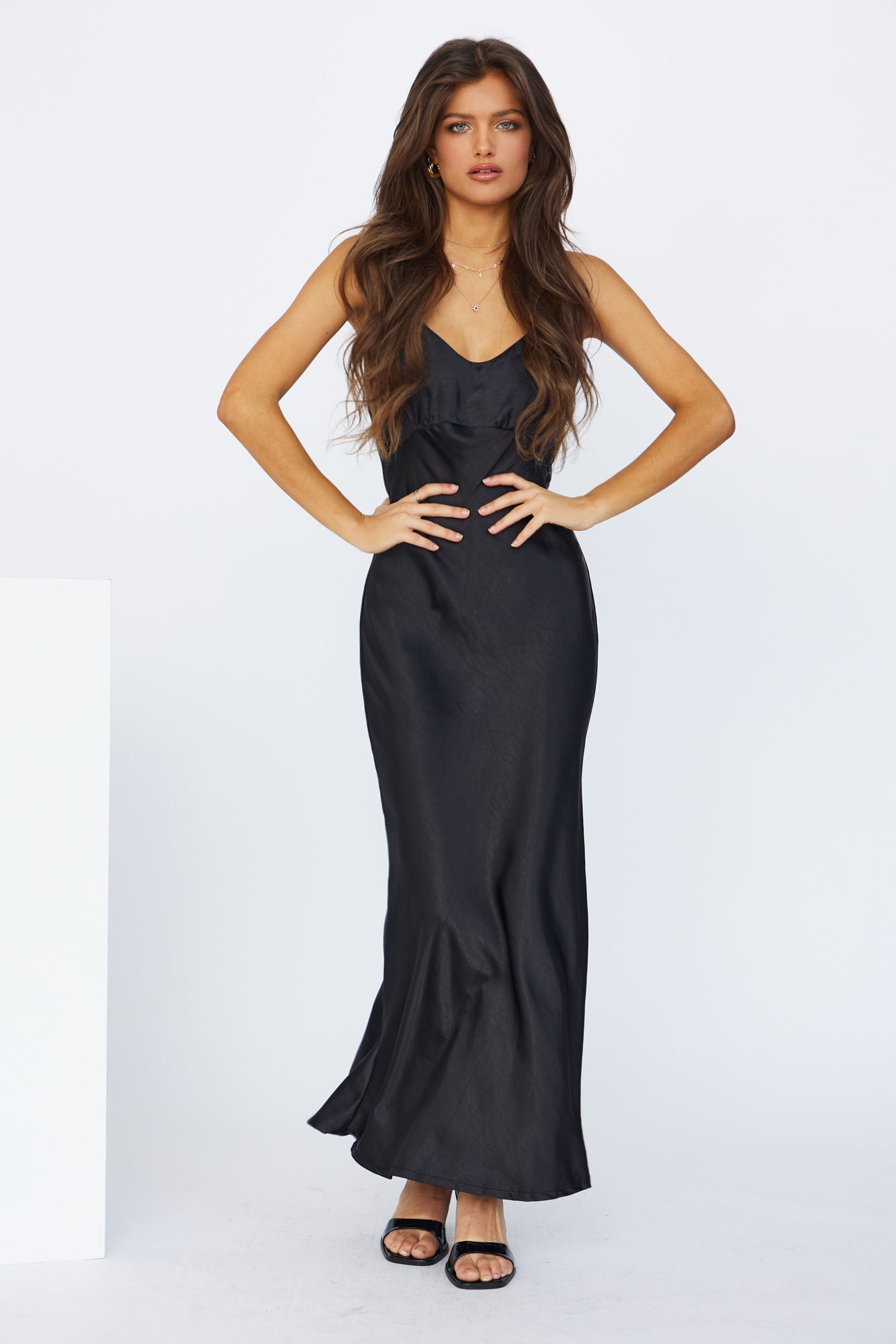 Ballroom Babe Midi Dress Black