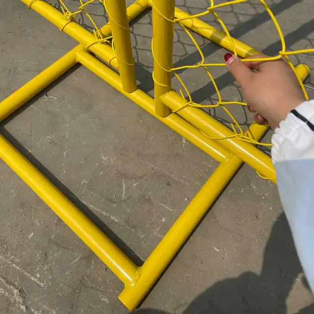 Supplies 6ft x 10ft Yellow PVC Coated Chain Link Temporary Fence For Construction Site.