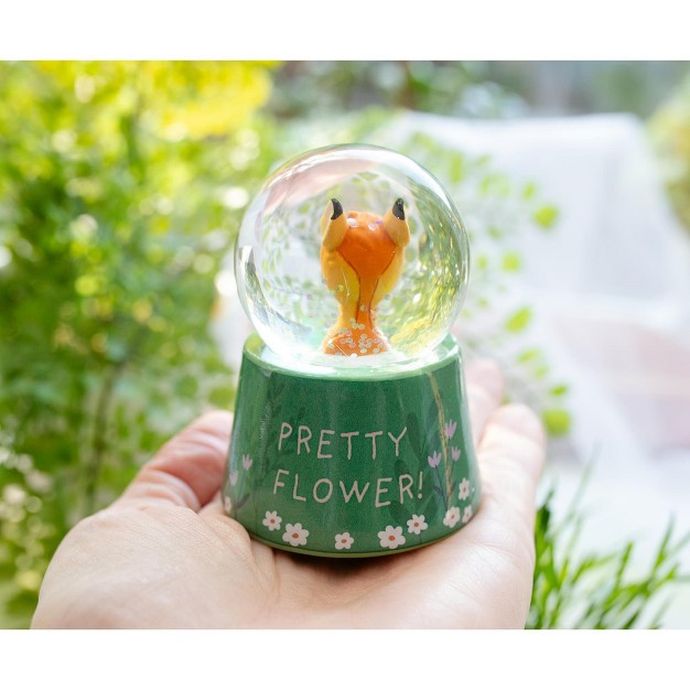 Mini Light up Snow Globe 2 5 Inches Tall