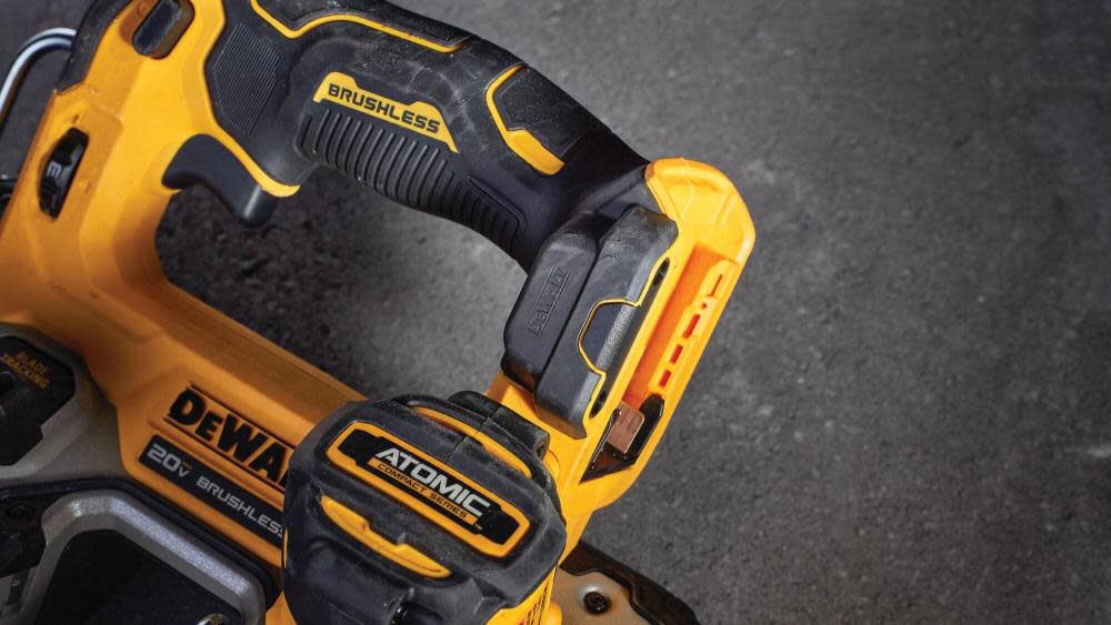 DEWALT ATOMIC 20V MAX Compact Bandsaw Brushless Cordless 1 3/4