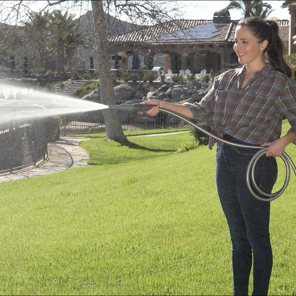 BERNINI FOUNTAINS Pro 58 in Dia x 50 ft. Length Heavy Duty Kink Free Metal Hose - Grey LG3943GY