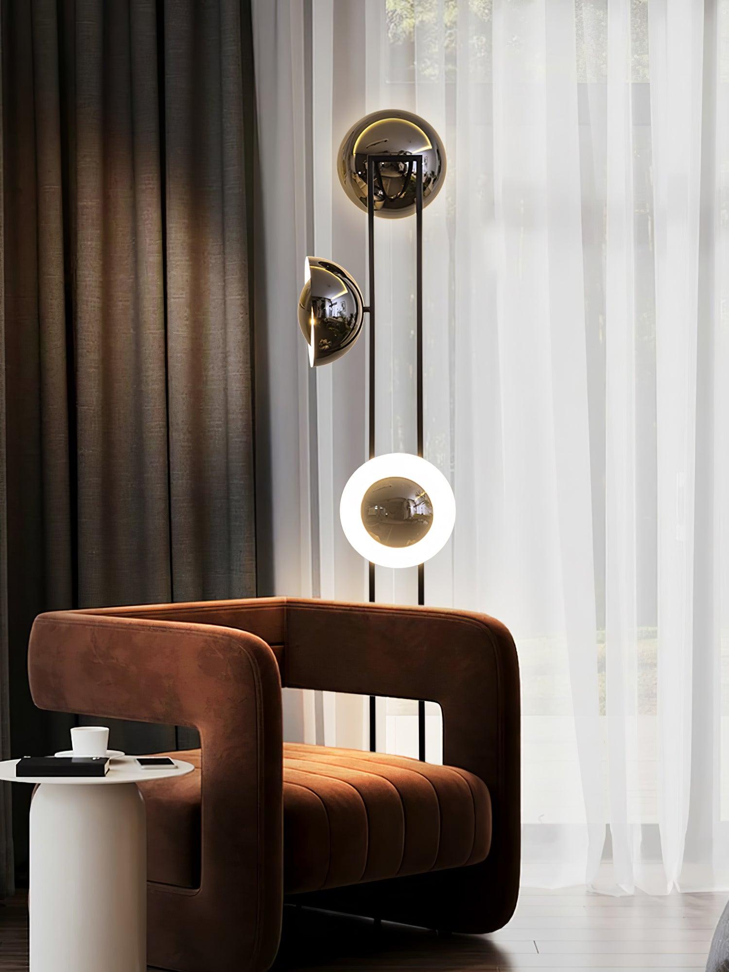 O3 Floor Lamp