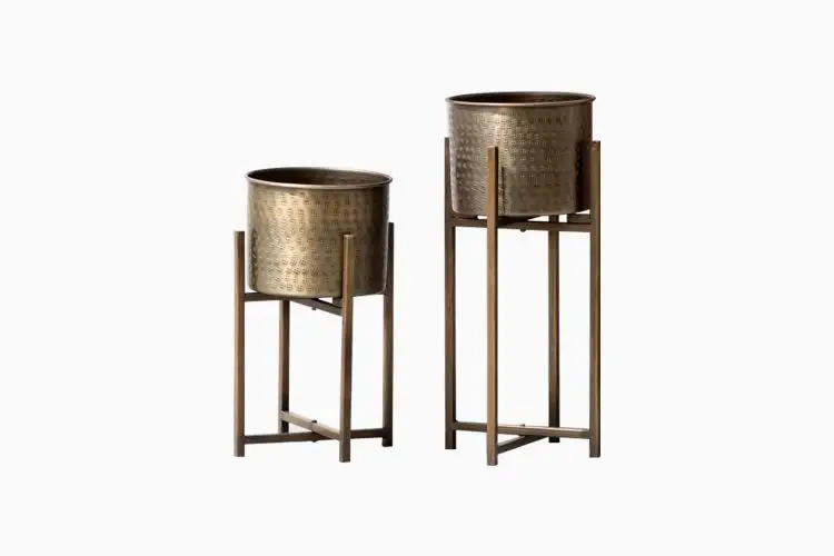 Wholesale  metal pot planters bucket for home decorative garden supplies embossed  dull gold