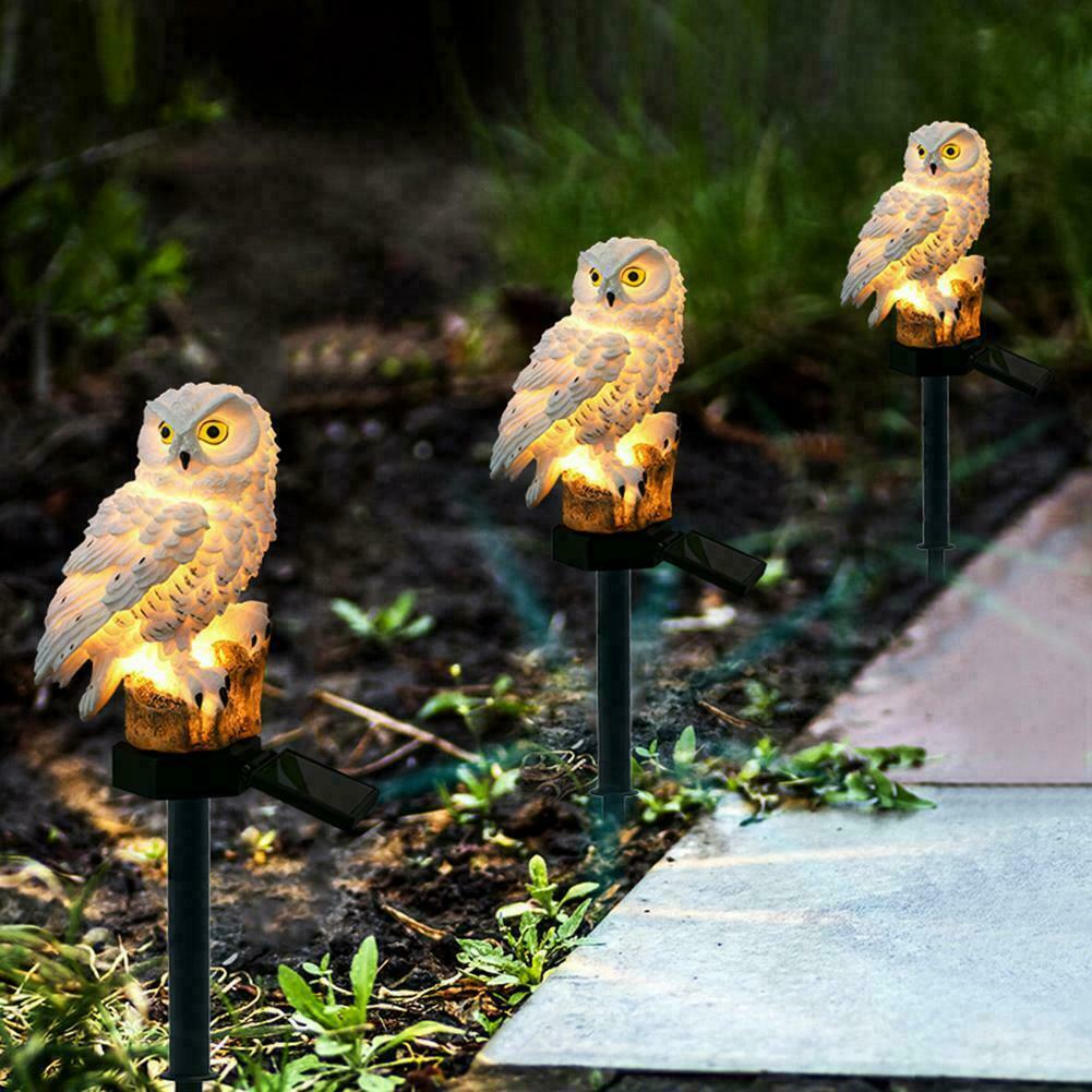 Garden Solar Lights Resin Owl Lanterns， iClover Owl LED Decorative Waterproof Garden Stake Lights， Solar-Powered Night Light， Landscape and Walkway Lighting for Patio Walkway Yard