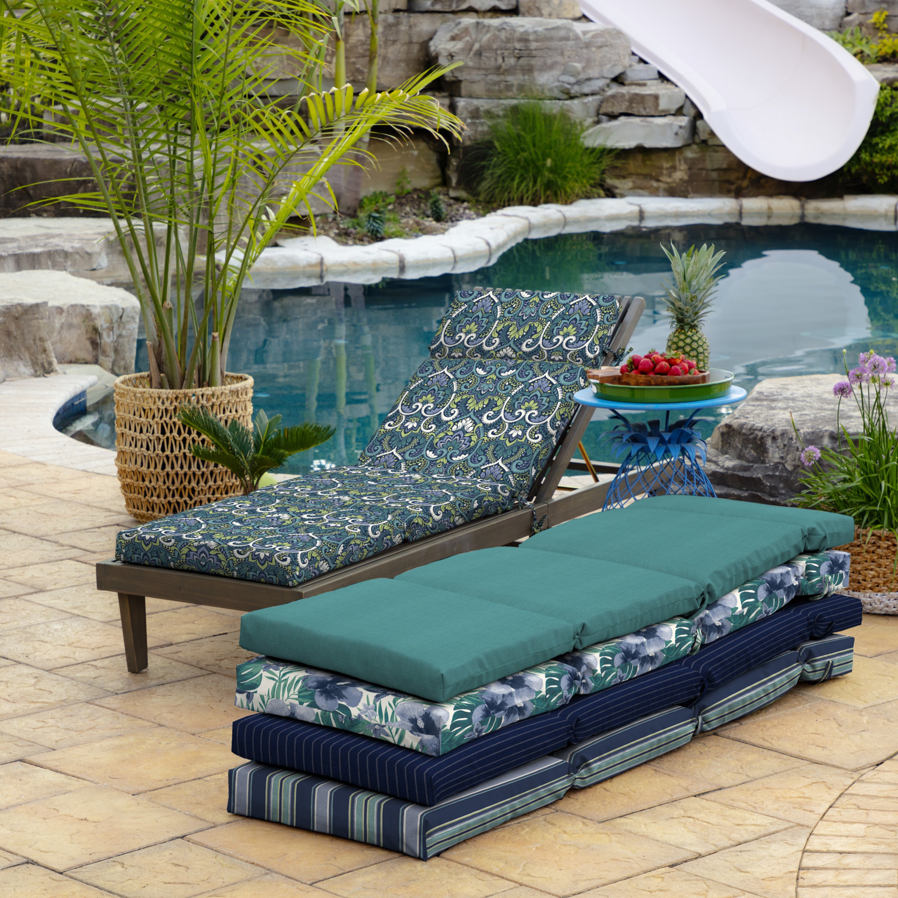 Arden Selections Outdoor Chaise Lounge Cushion 72 x 21， Sapphire Aurora Blue Damask