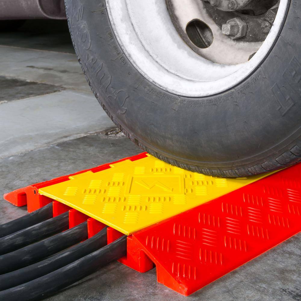 Guardian 5-Channel Polyurethane Cable Protector Ramp for 1.375 in. Dia Cables DH-PCP-2